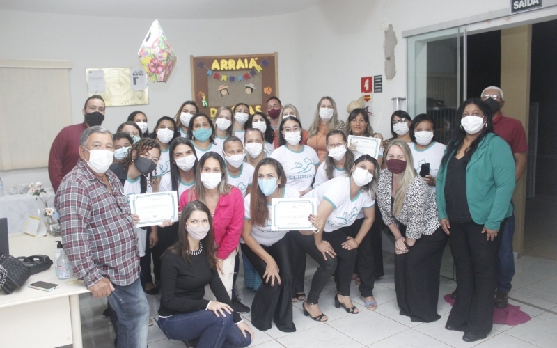 Formatura da Primeira Turma do curso Cuidador de Idosos