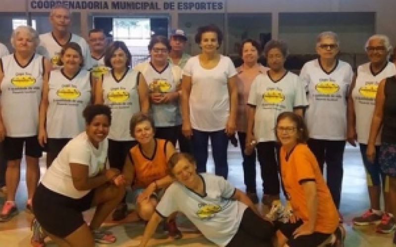 Voleibol Adaptado para Idosos