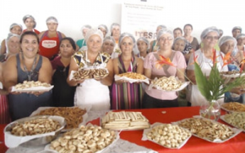 Assentadas de Piquerobi participam de Curso de Capacitação