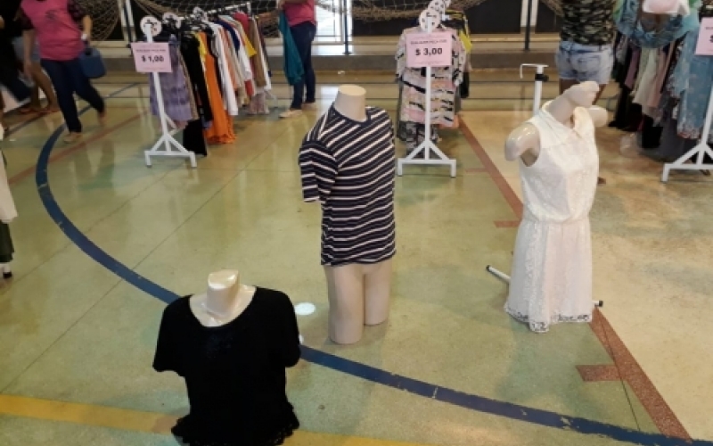 Piquerobi realizou bazar beneficente em prol ao Hospital do câncer